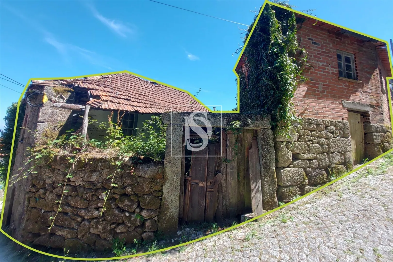 Moradia para Restaurar T2