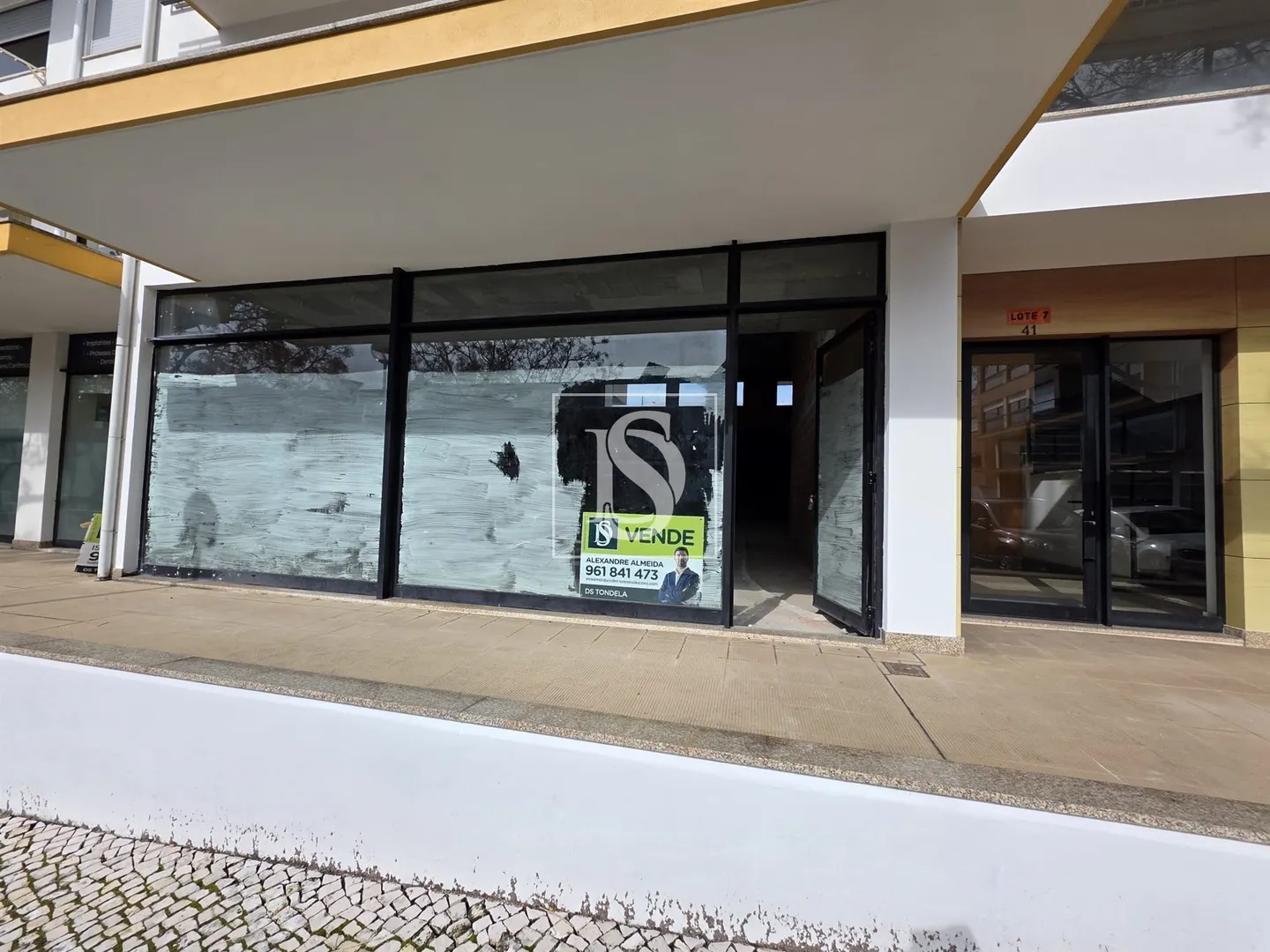 Espaço comercial com 205m2 em ValRio, Viseu