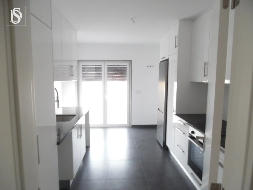 T4 Cobertura na Lourinhã | Espaço, conforto e vistas para desfrutar