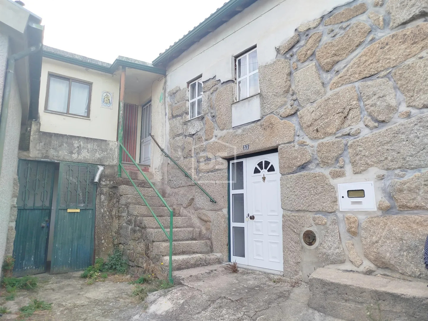 Moradia para Restaurar T2