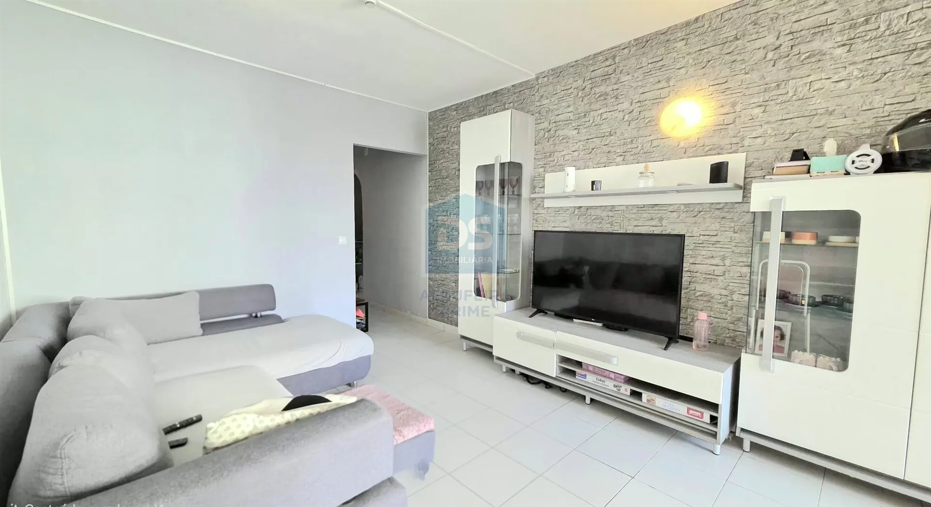 Flat T1