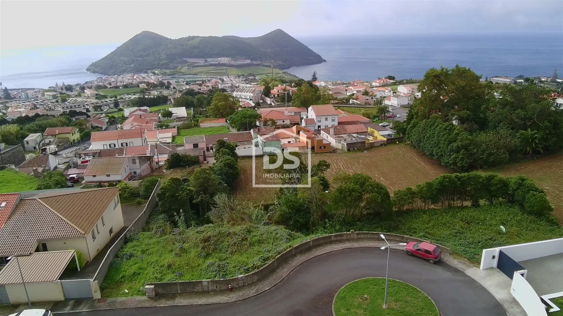 Real Estate building