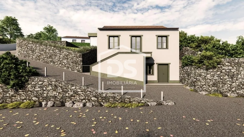 Detached house to restore