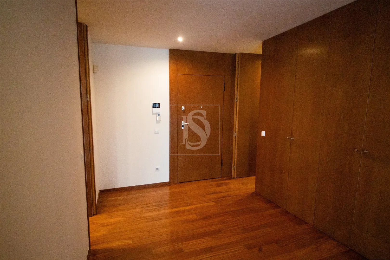 Flat T3