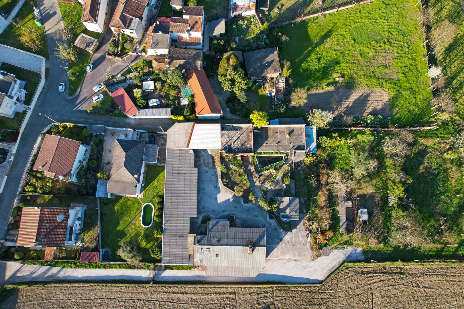 Moradia T7 com 634m² de construção e enorme potencial 				 Palmeira, Braga