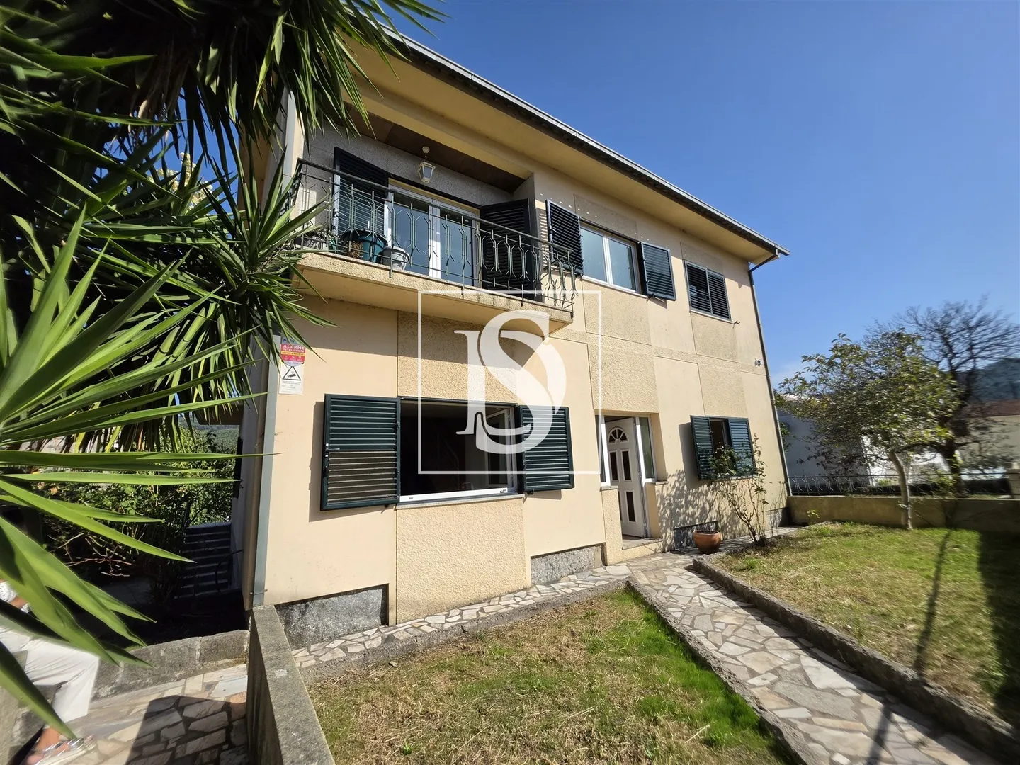House T7