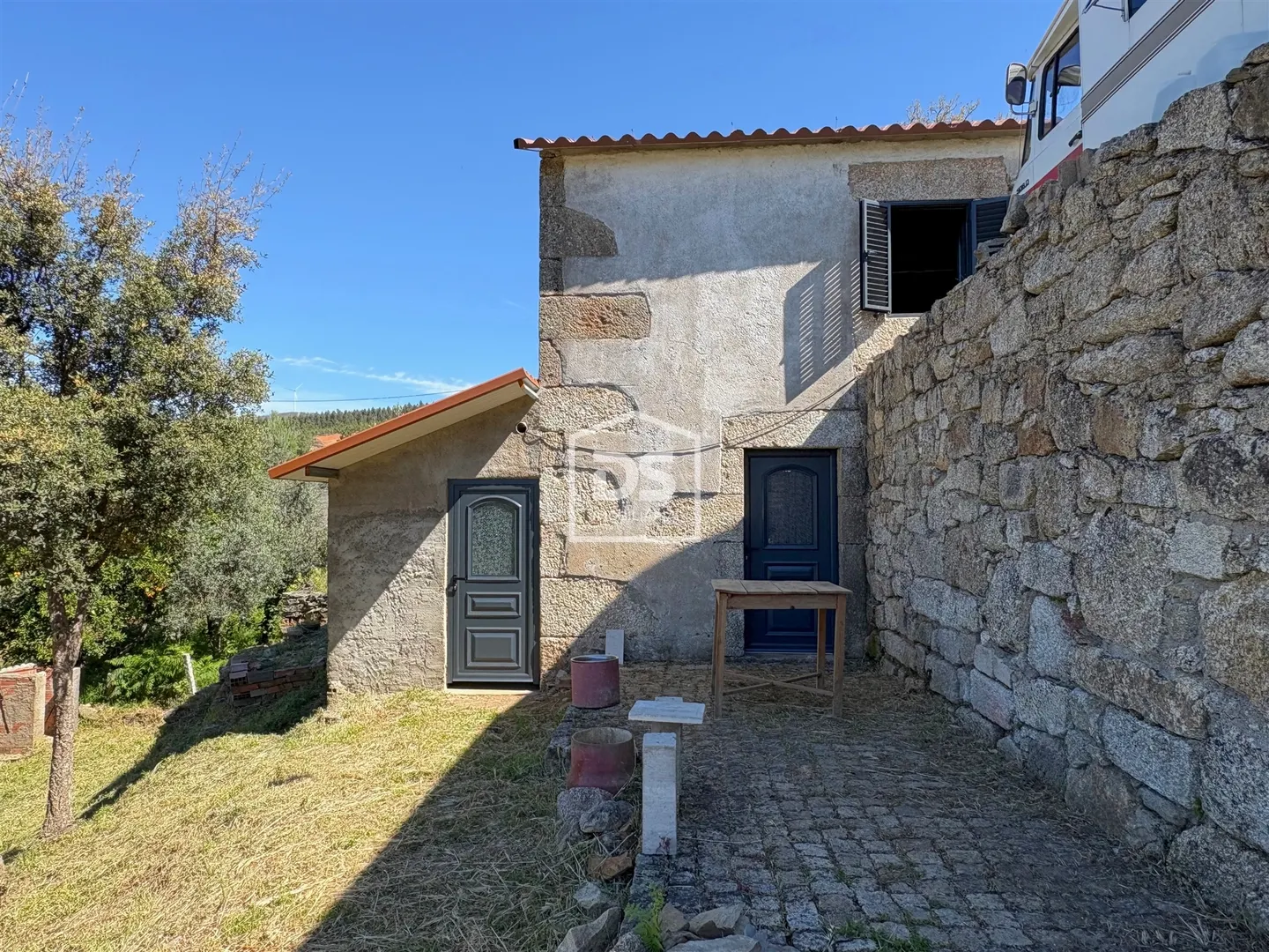 Mixed Real Estate T2