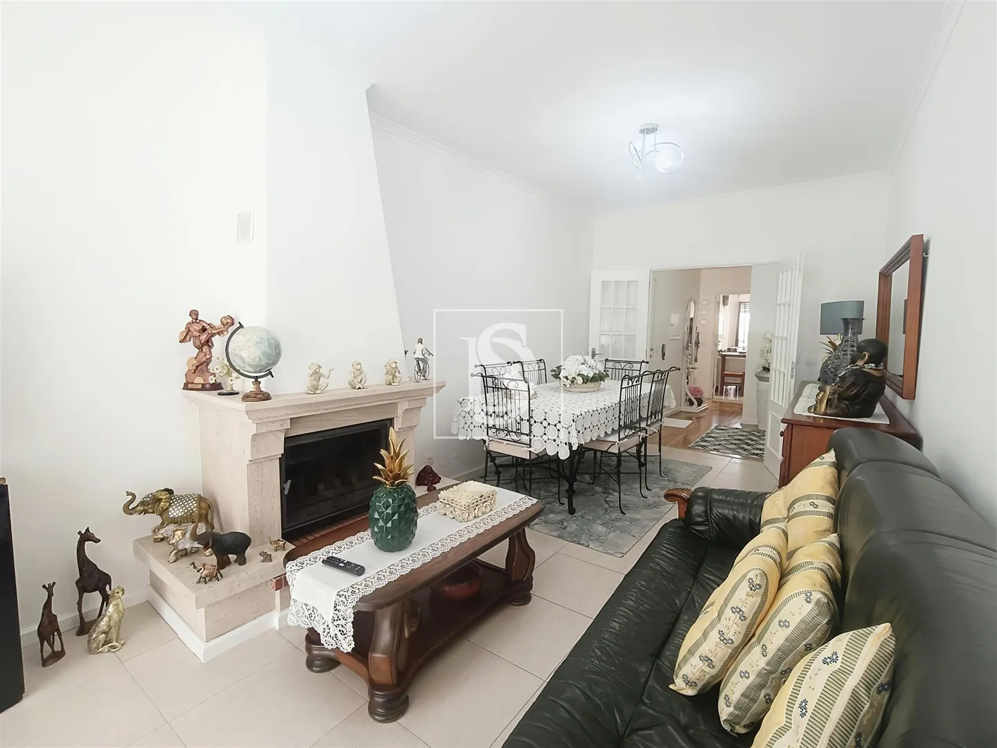 Apartamento T2, Renovado, em Aver-o-Mar