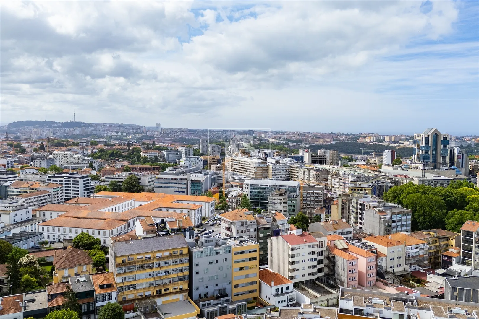 Apartamento T1 para Arrendamento Mobilado | Boavista, Porto