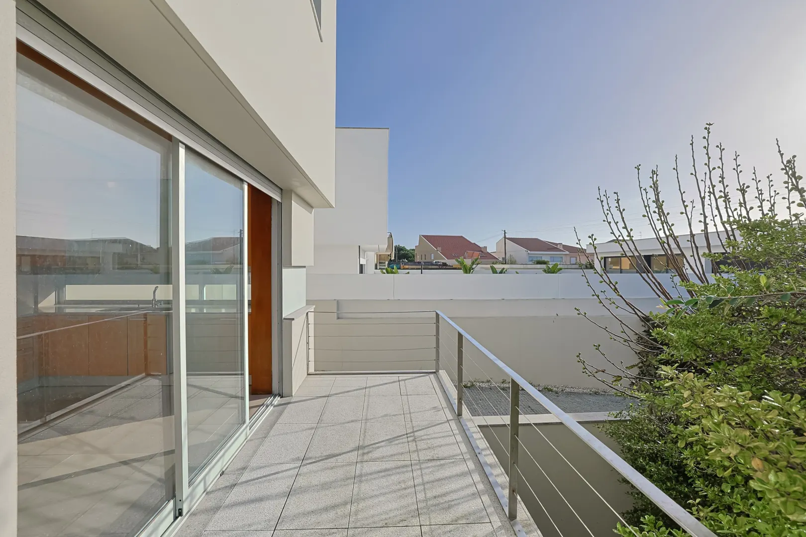 Moradia T3, Individual, c/ 3 pisos, Garagem Dupla e Jardim