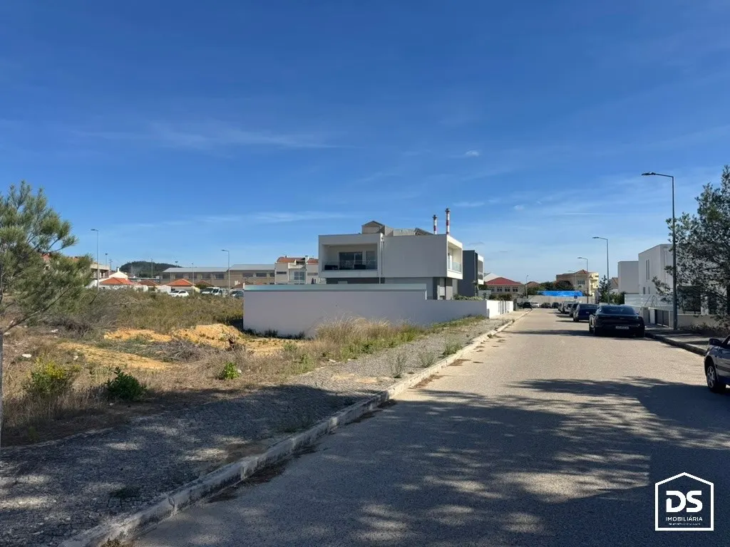 Real estate land