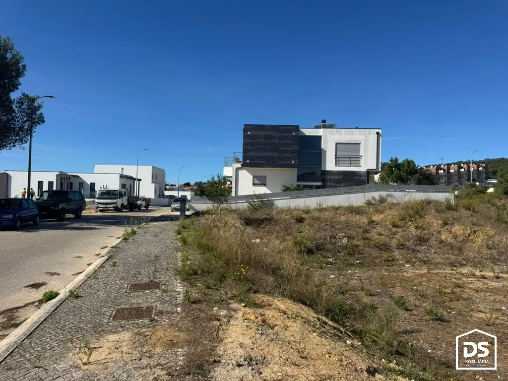 Real estate land