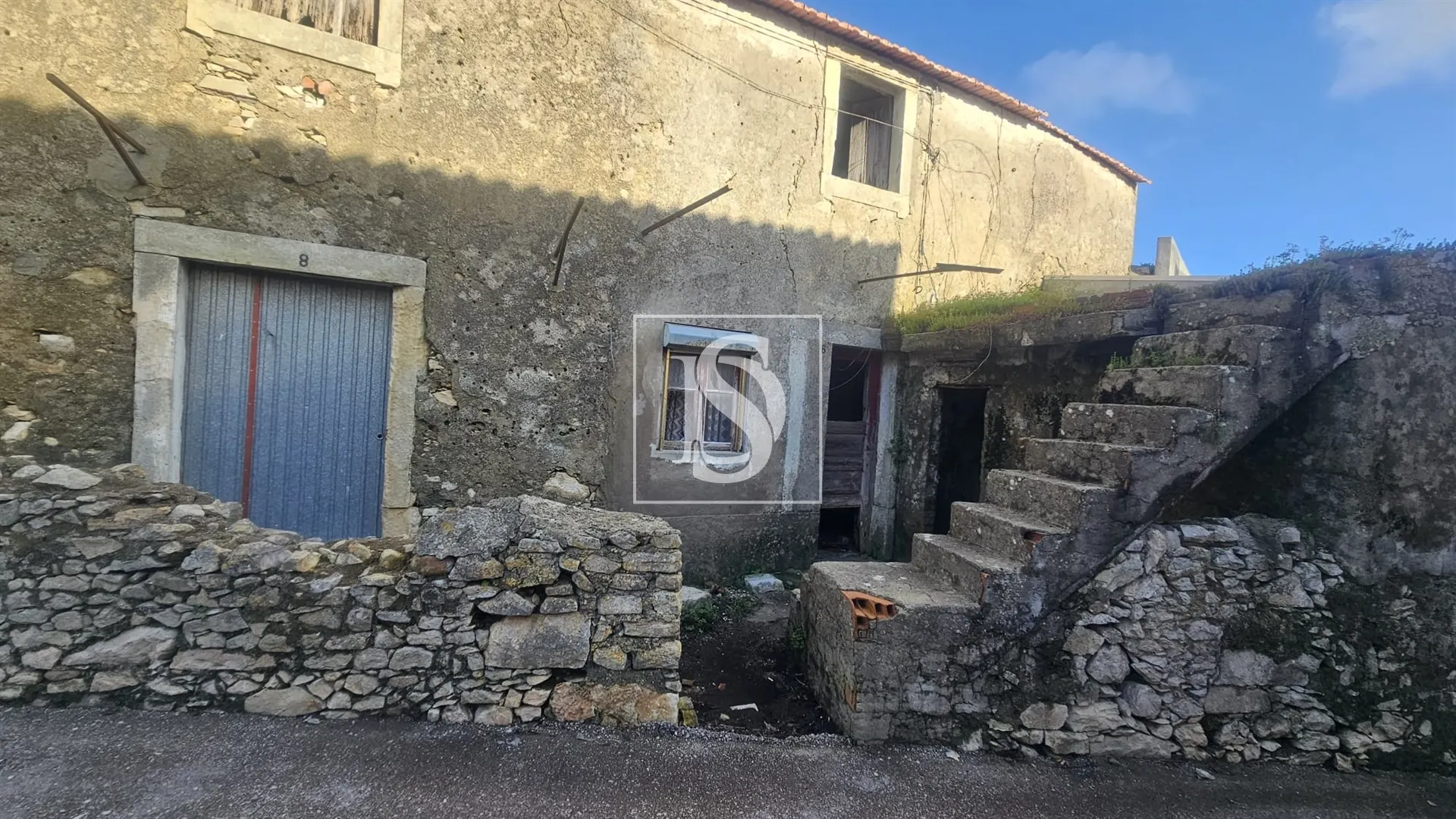 Moradia para Restaurar T1