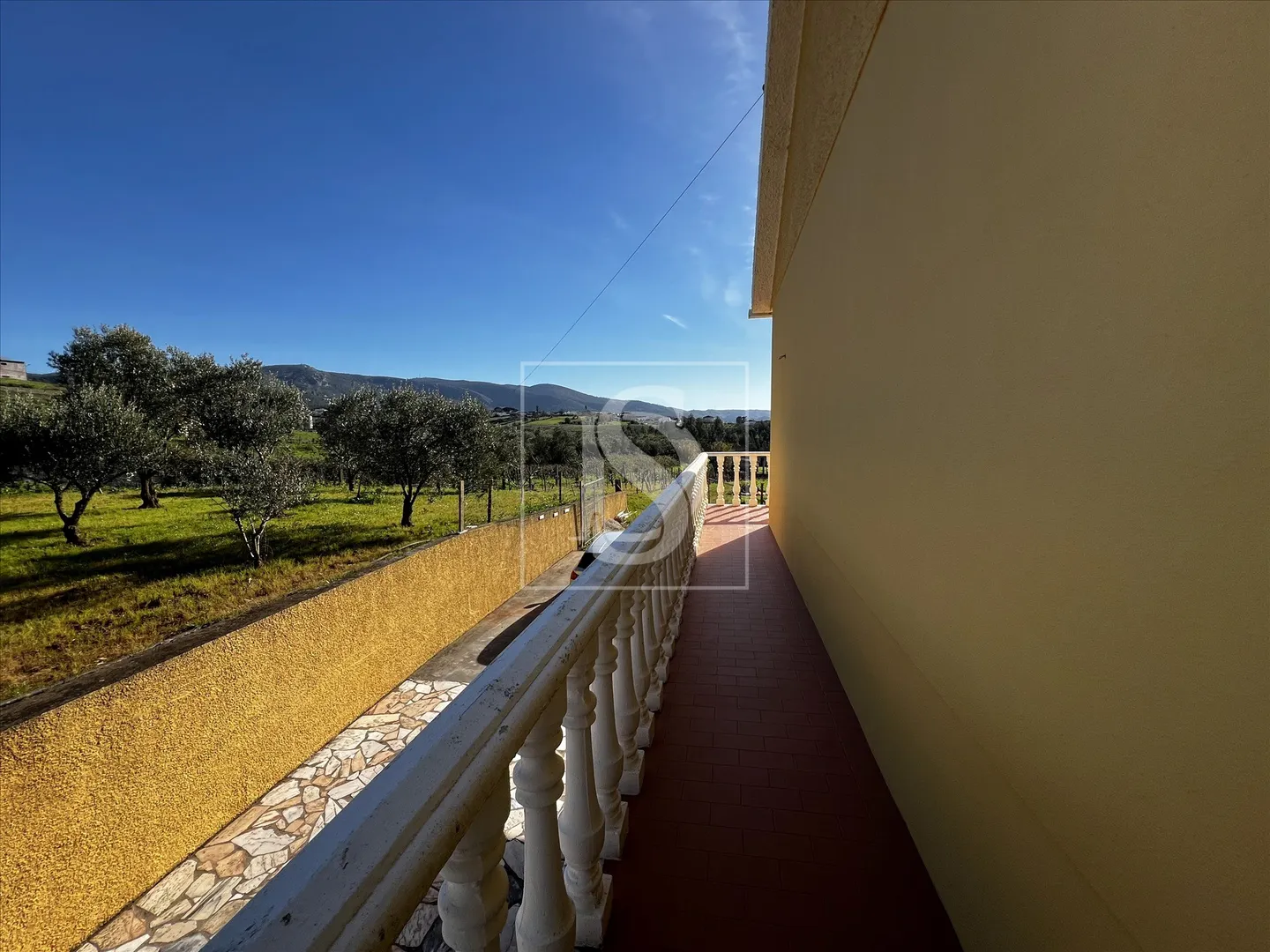 Propriedade com 7.520 m² junto à Serra de Montejunto | Cadaval