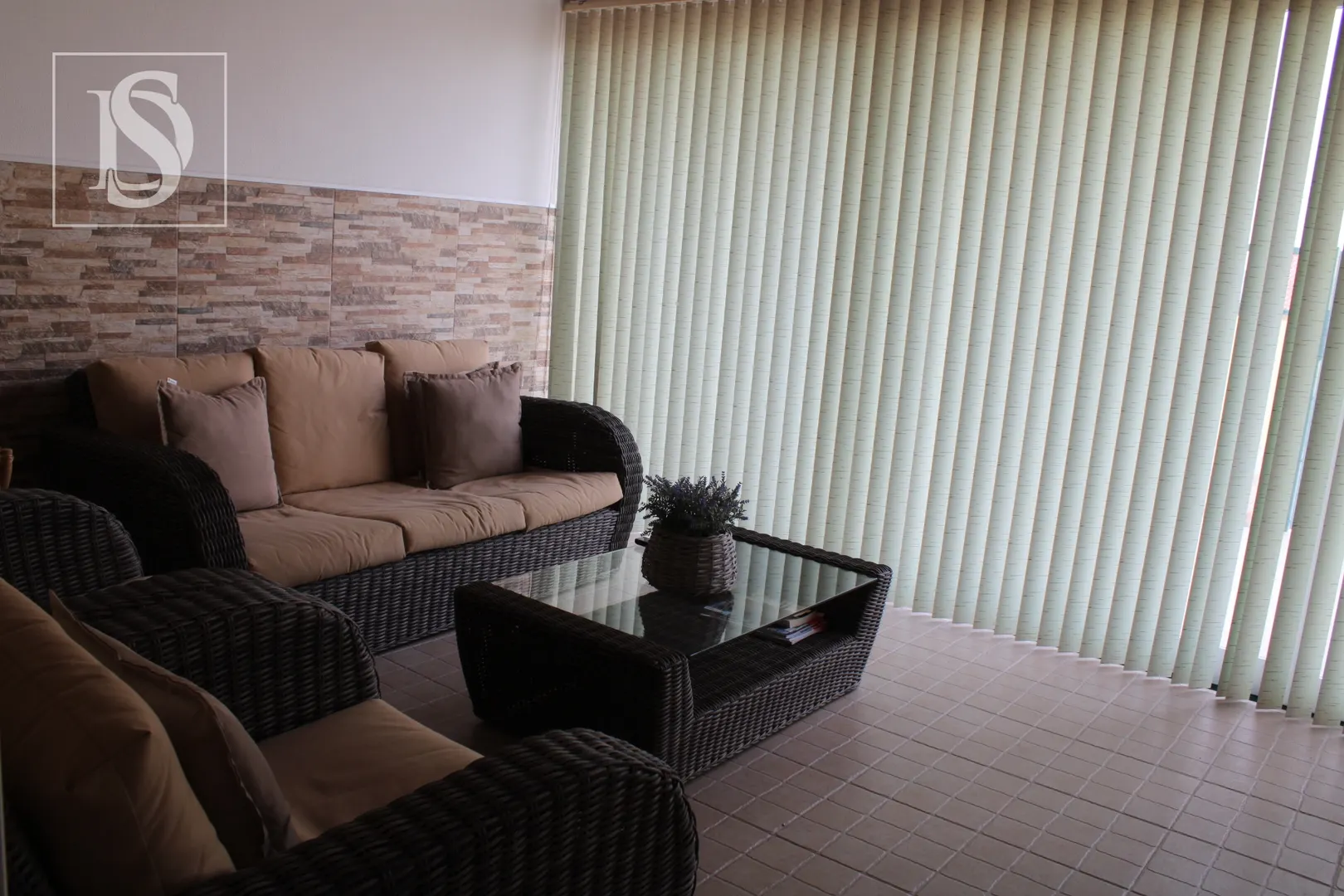 Moradia T2 Térrea com Jardim – Excelente Localização e Ótimos Acabamentos