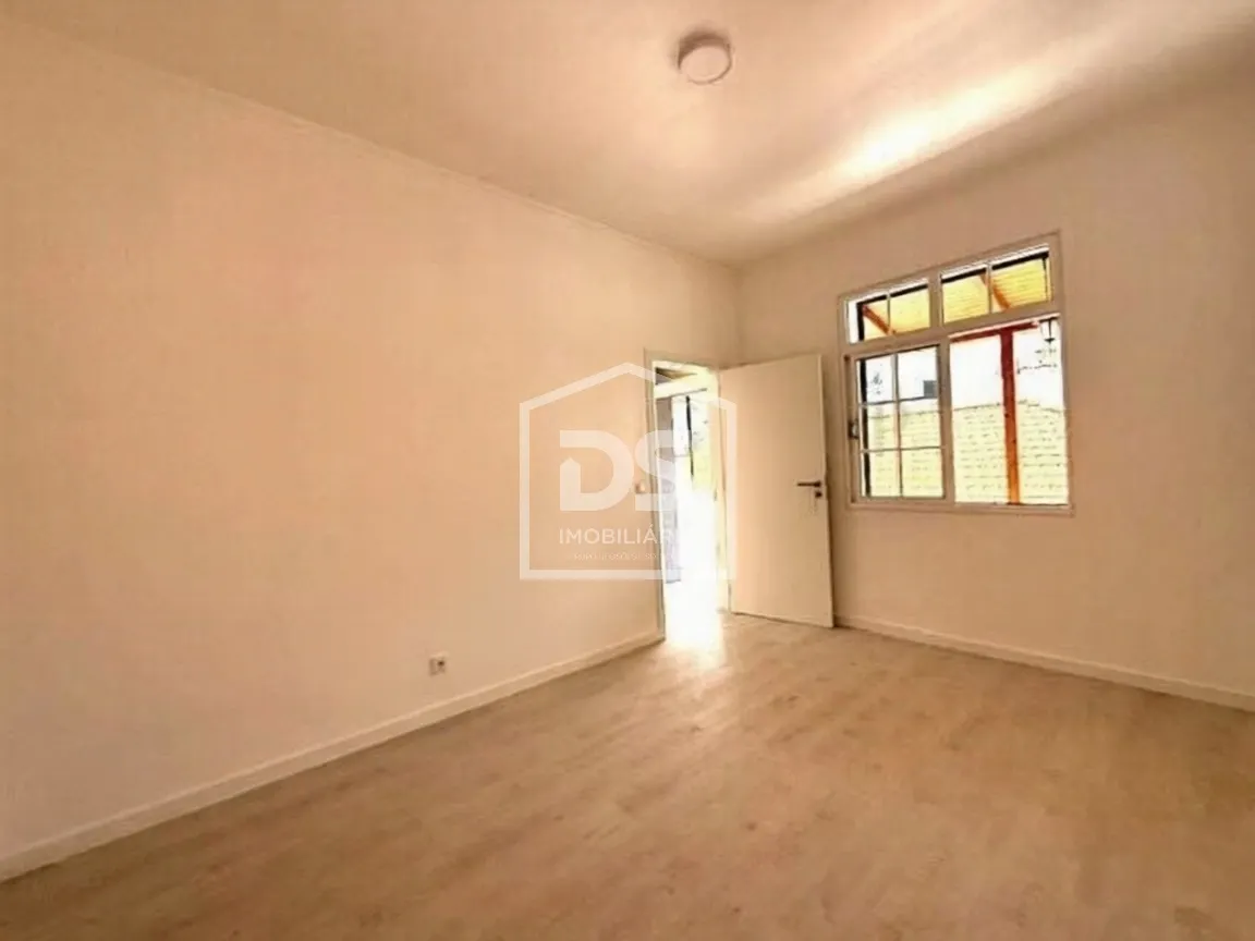 Apartment Floor Dwelling T2
