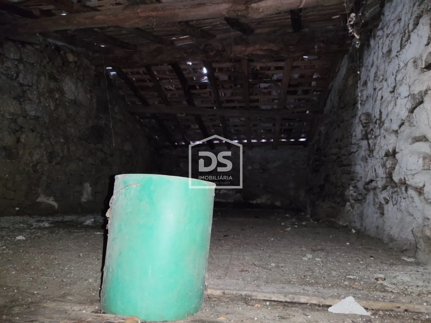 Moradia para Restaurar T1