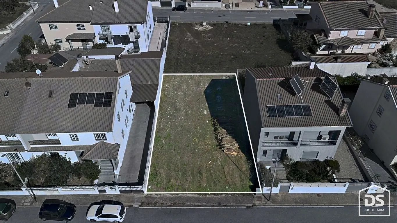 Terreno na Guarda com 345m² - 82.000€