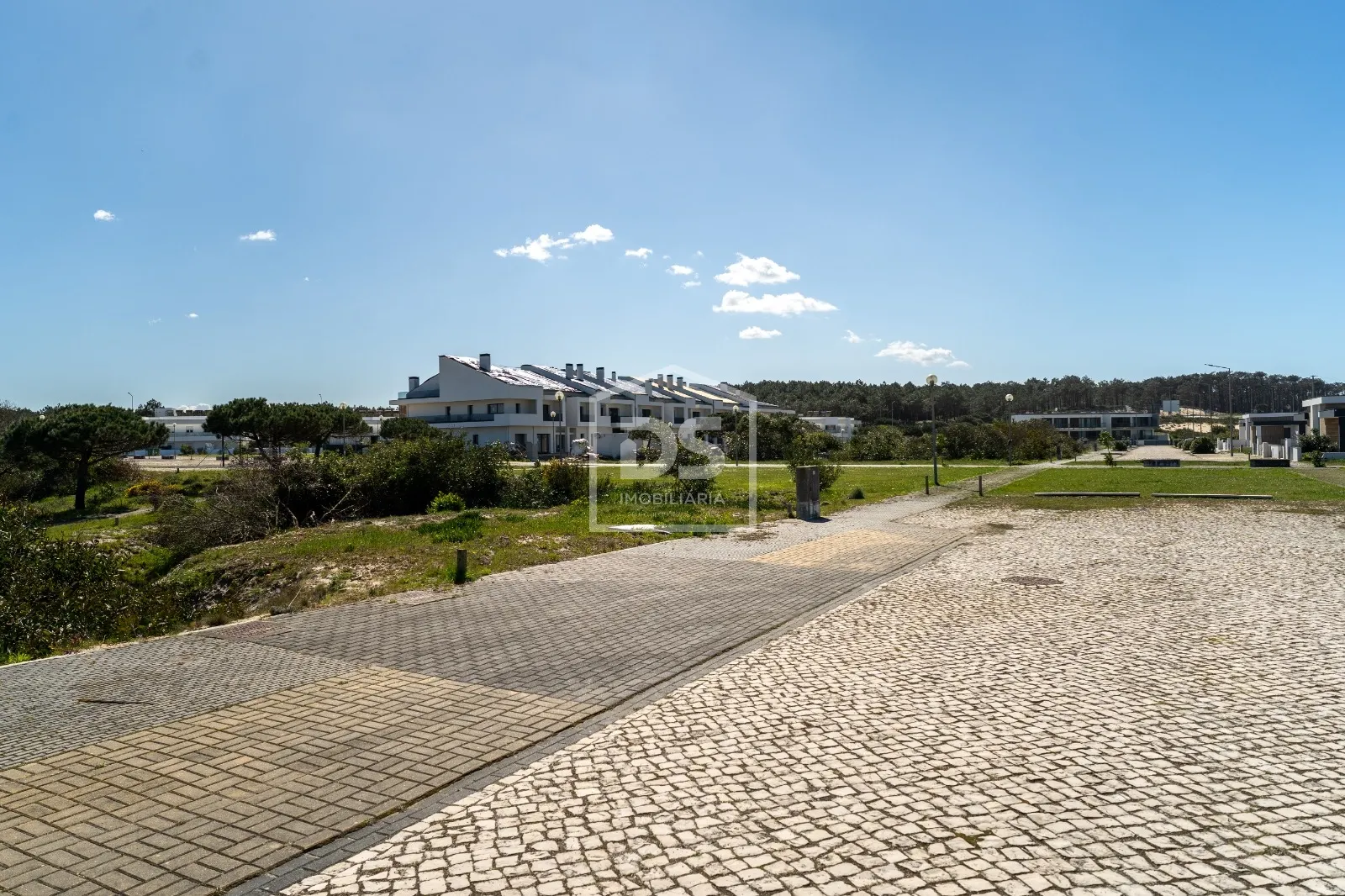 Lote de Terreno, 182 Praia de Agua de Madeiros