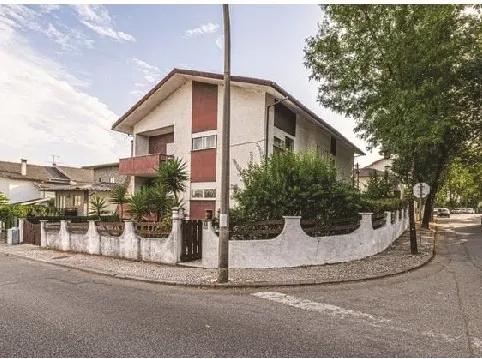 Apartment Floor Dwelling T4