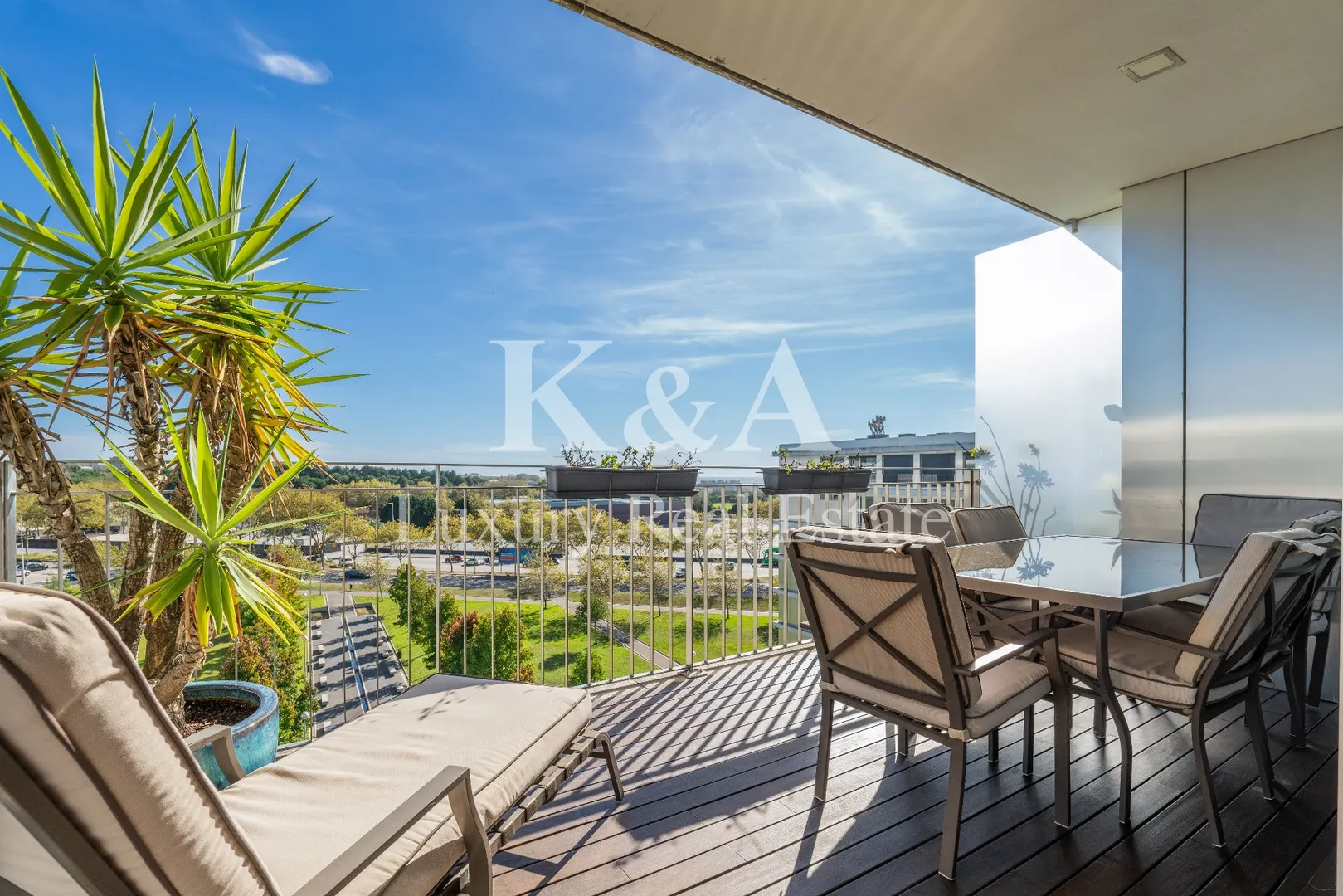 Fantastic T4+1 apartment in Matosinhos Sul, 100 meters from the beach