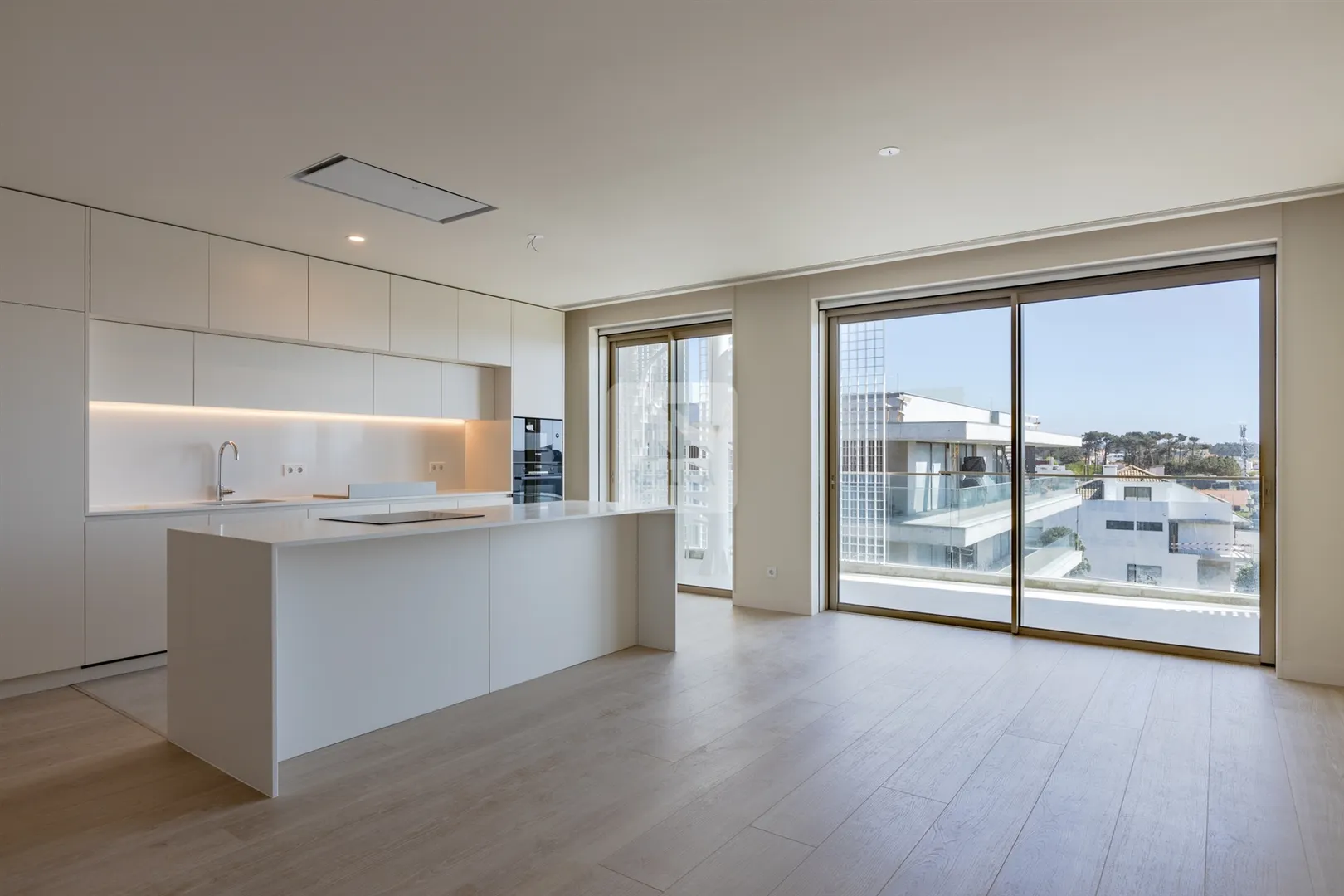 Apartamento T3 com Rooftop de 60m2 e Vistas Mar - Canidelo