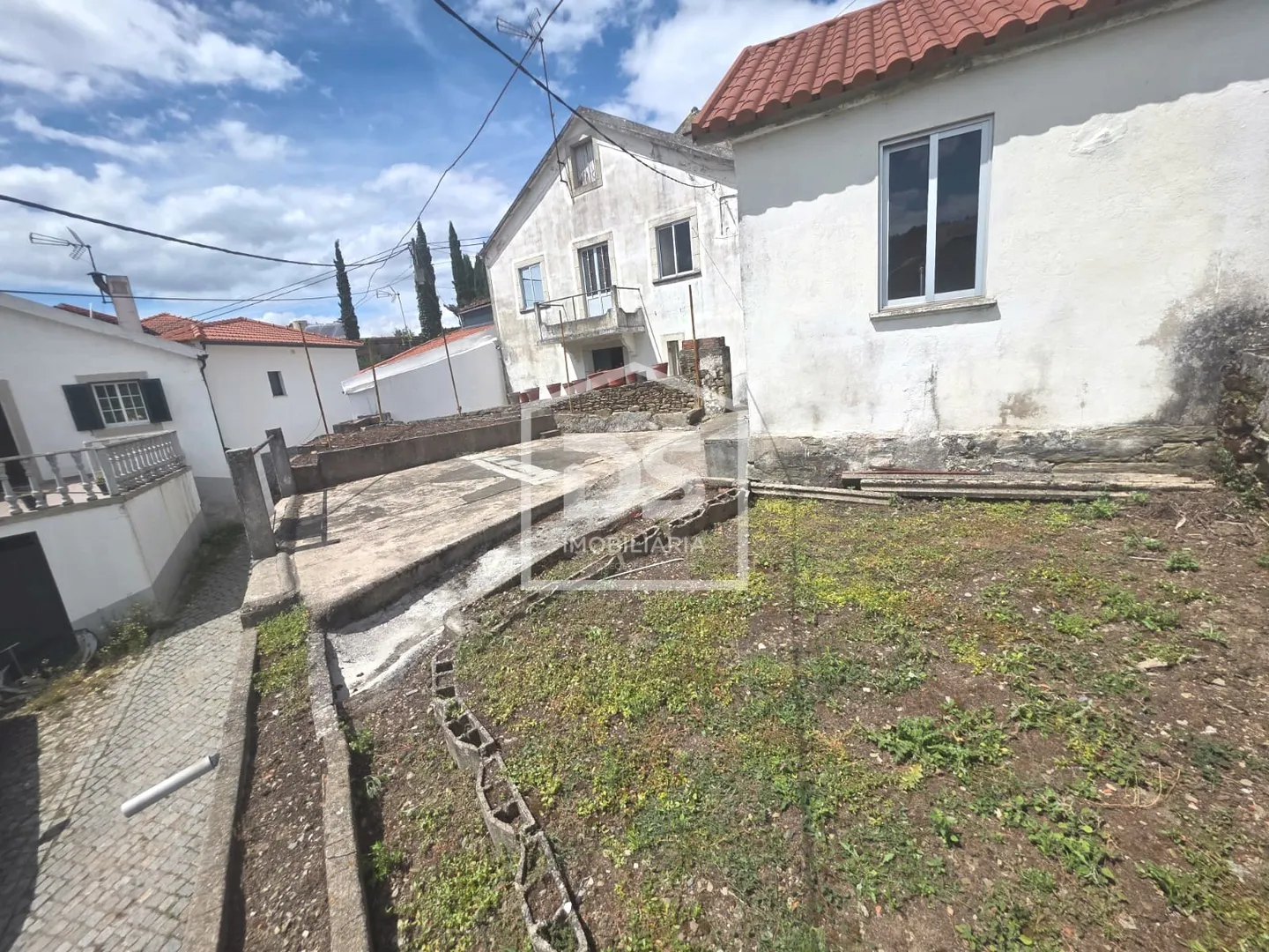 Detached house to restore T3