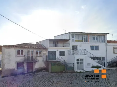 Rijtjes huis 5 kamerwoning