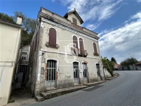 Moradia T5