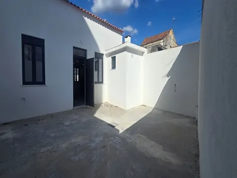 Moradia T2+2