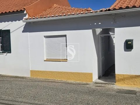 Moradia T3+2
