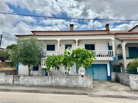 Moradia Rústica T2