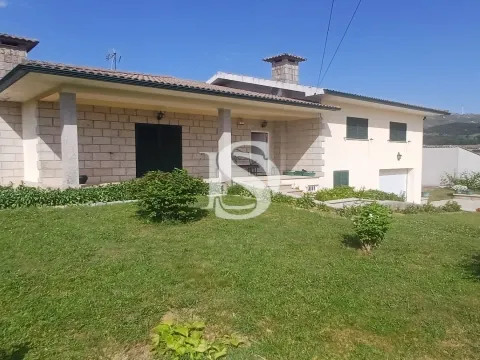 Moradia Isolada T4
