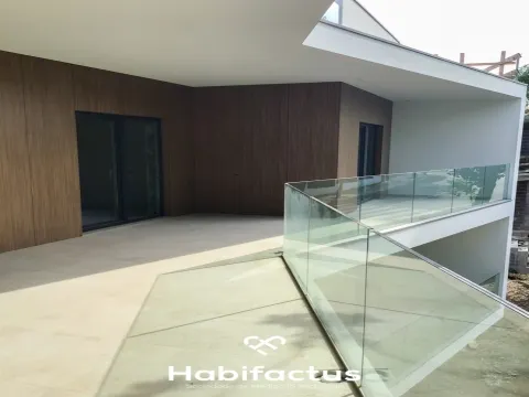 Appartement T3+2 Duplex