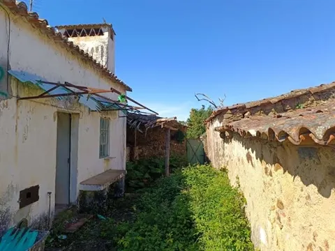 Moradia para Restaurar T3