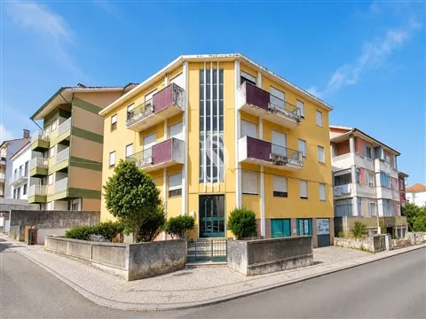 Apartamento T4