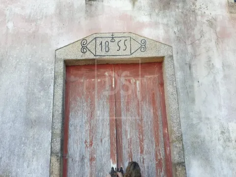 Quinta / Casa De Campo em pedra para remodelar em Ponte de Lima