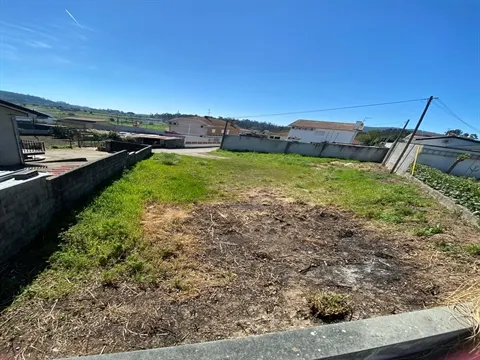 Terreno para construção c/ 459 m2 - Airó