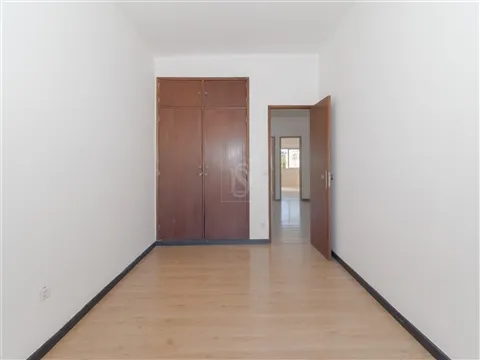 Apartamento T2 Arrendamento