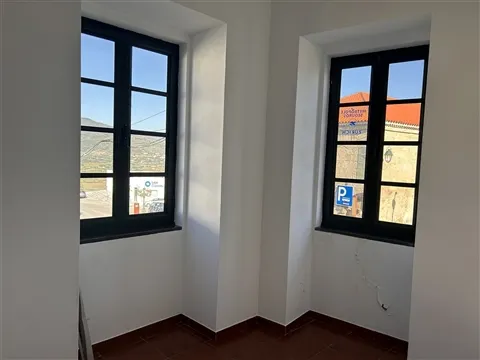 Espaço de Serviços para Arrendamento em Belmonte