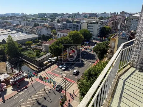 Apartamento T2+1