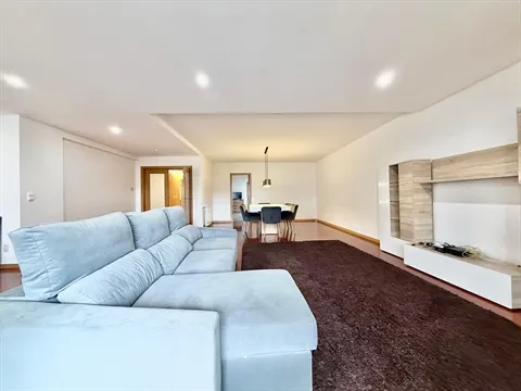 Apartamento T5