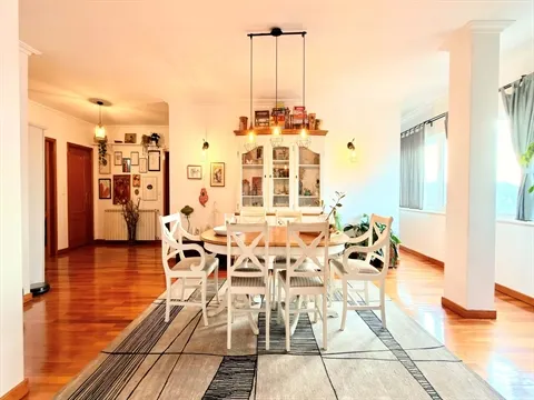 Apartamento T4