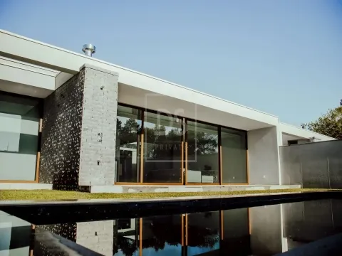 Moradia em Banda T3+2