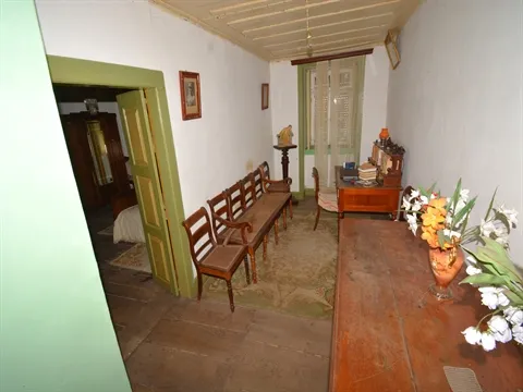 Moradia para Restaurar >=T10