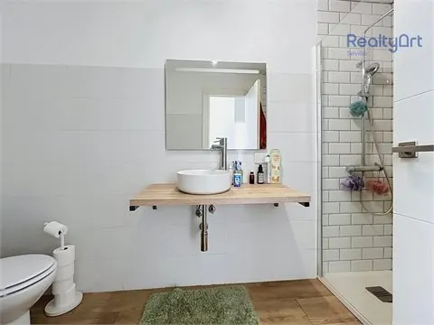 PISO REFORMADO EN BELLAVISTA