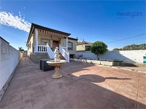 Detached house T3