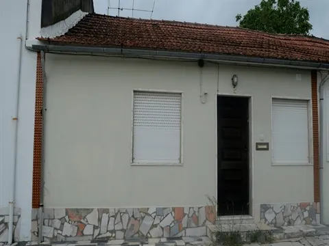 Moradia T2+2