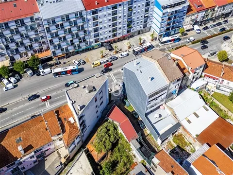 Apartamento T2, Novo, junto ao Centro de Braga