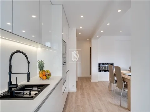 Apartamento T1, Totalmente Renovado, em Aver-o-Mar
